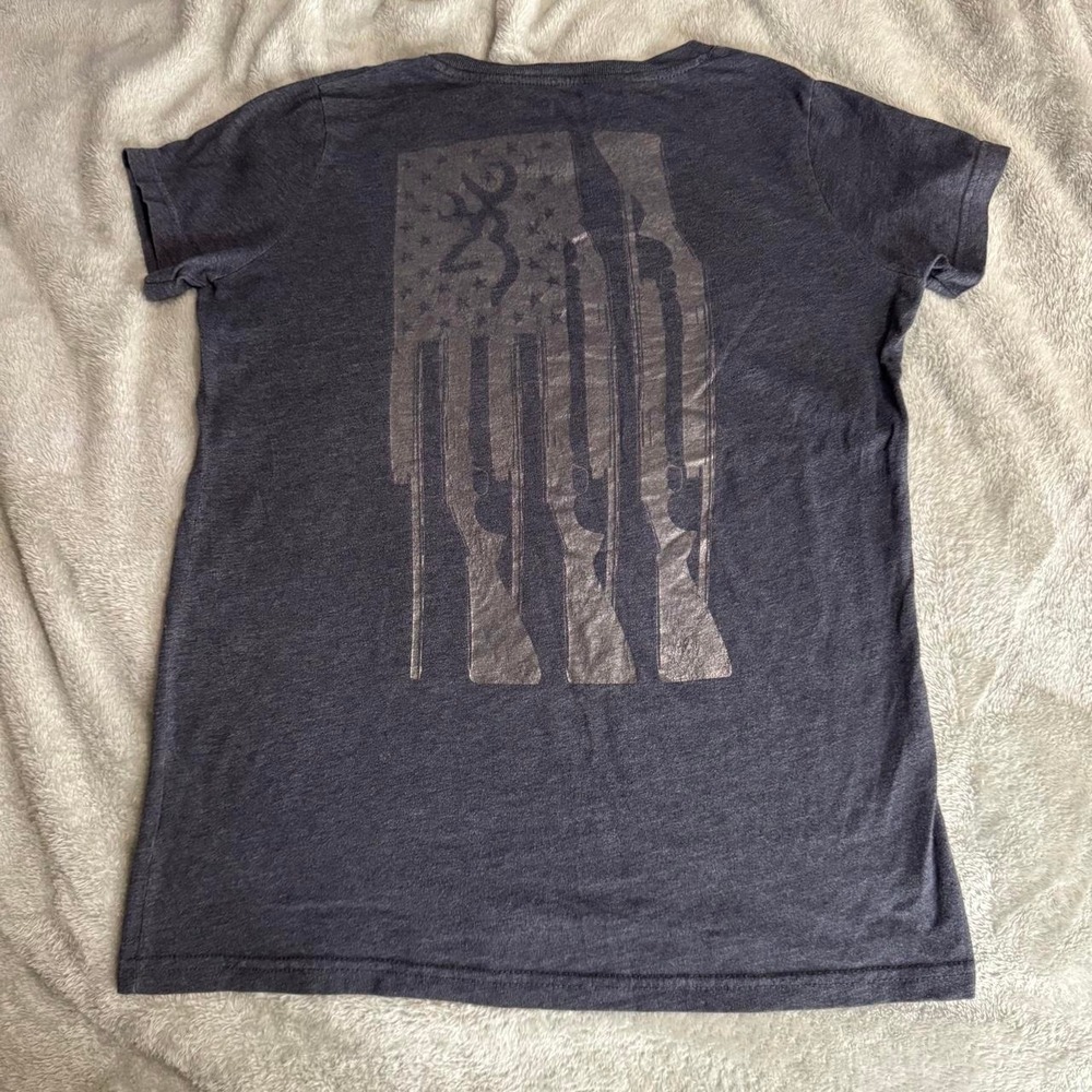 Ladies browning T shirt size small
